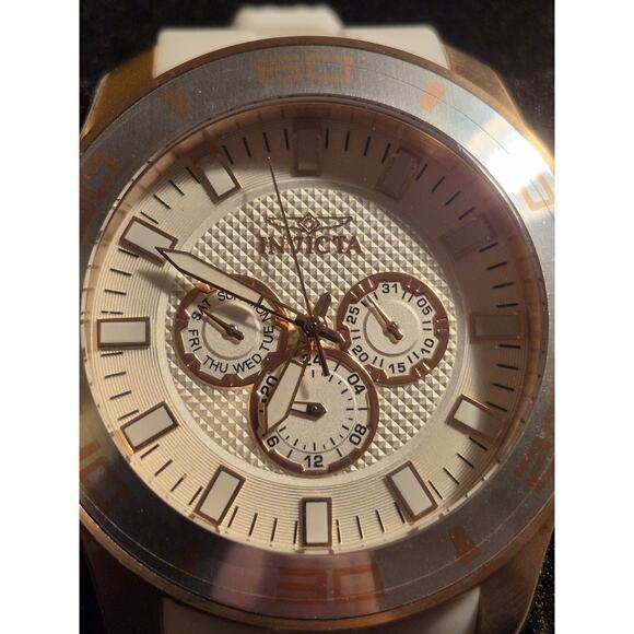 Invicta Pro Diver Impact 50mm White/Gold Silicone Band 30111 - Picture 5 of 5